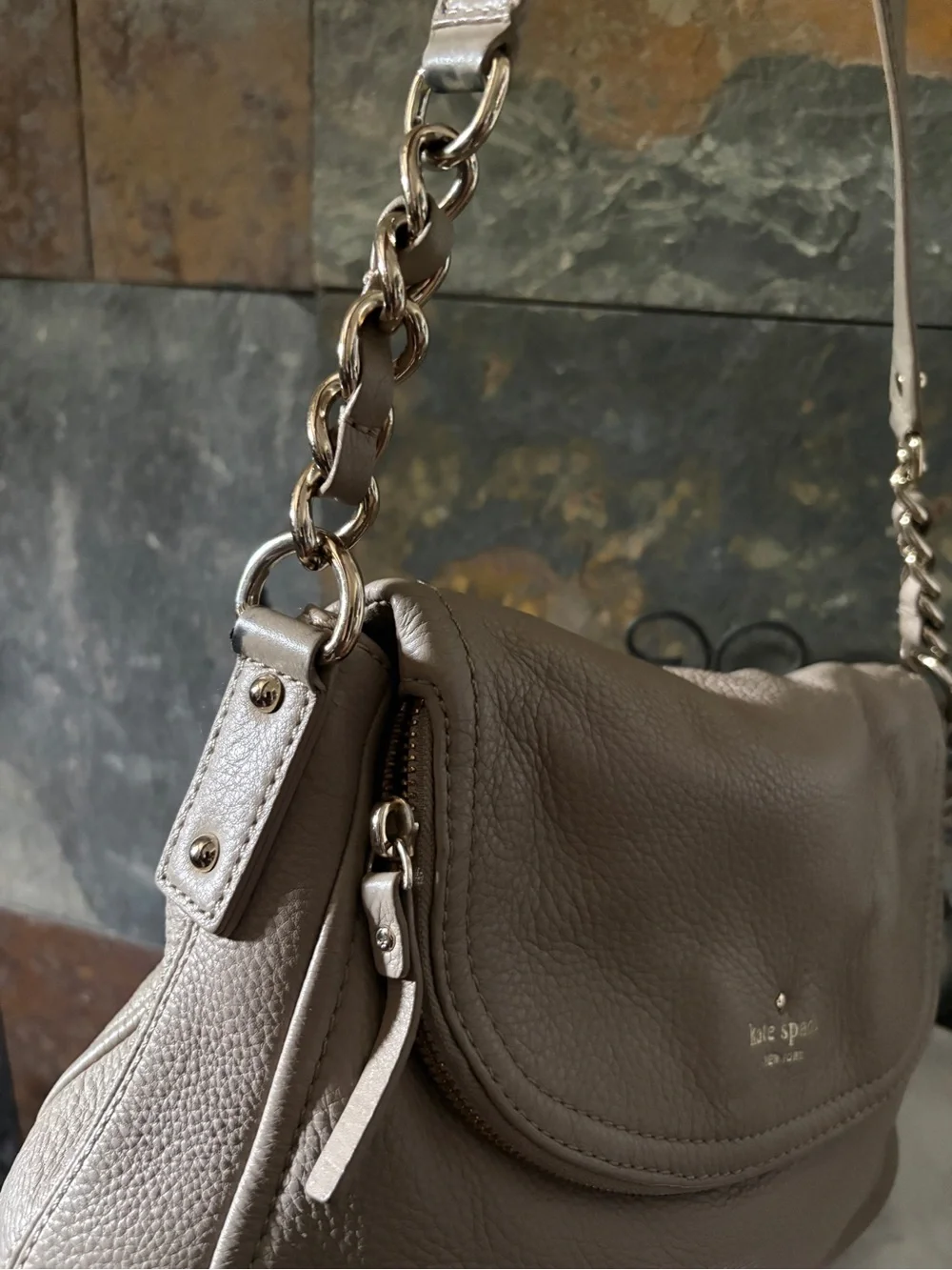 KATE SPADE NEW YORK COBBLE HILL PENNY LEATHER BAG